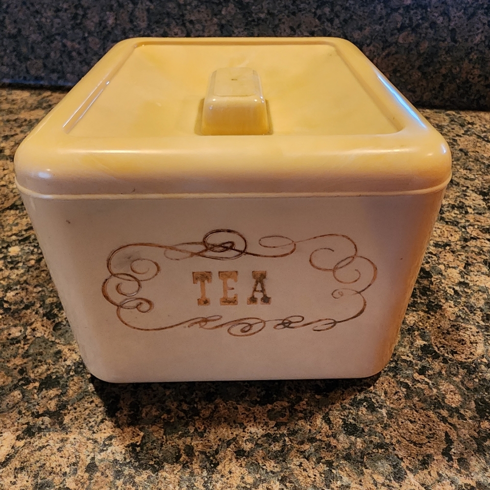 Vintage Mid Century Beacon Plastics Tea Canister